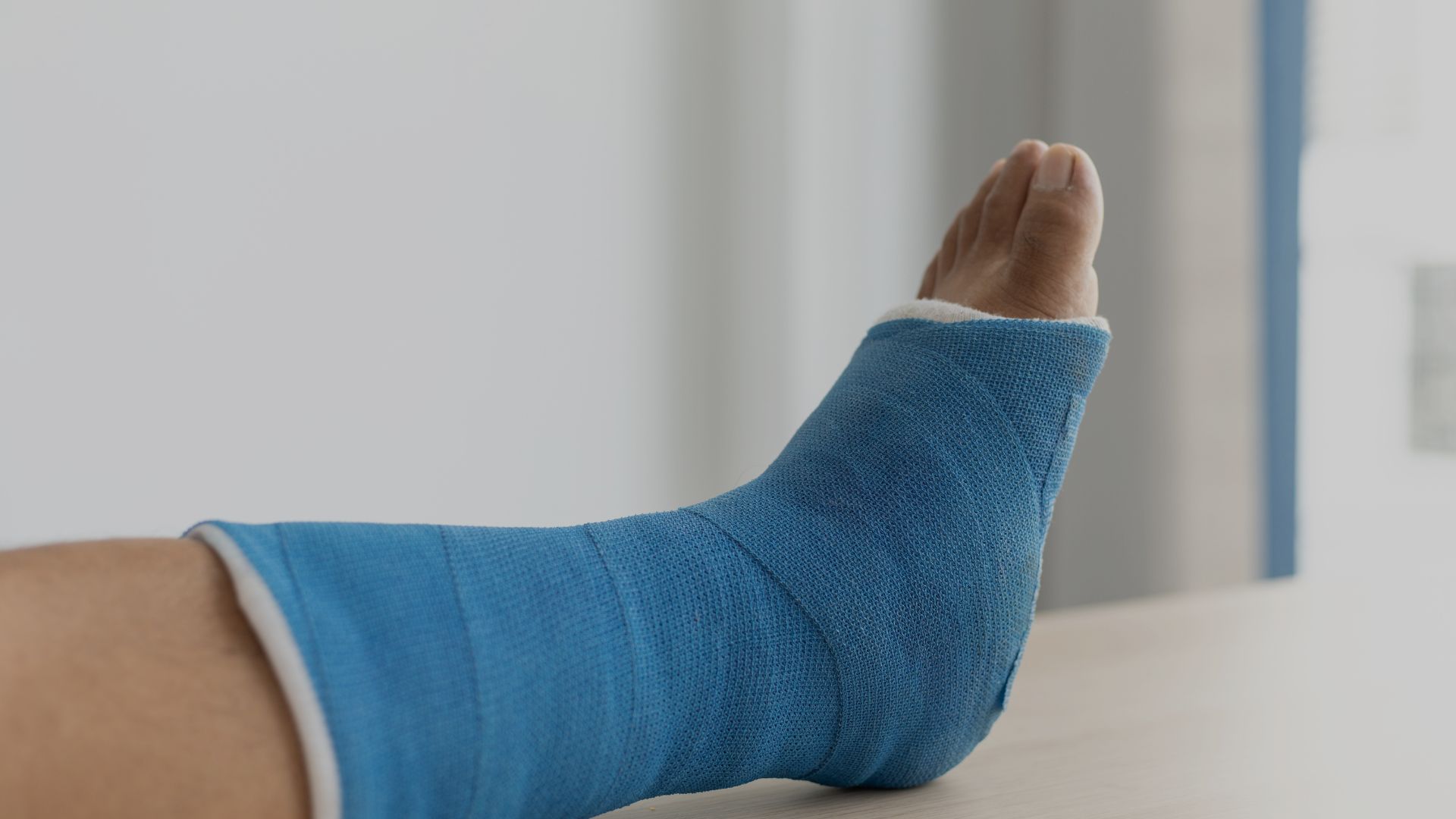 Common Types of Orthopedic Fractures and Their Treatments - Austin ...