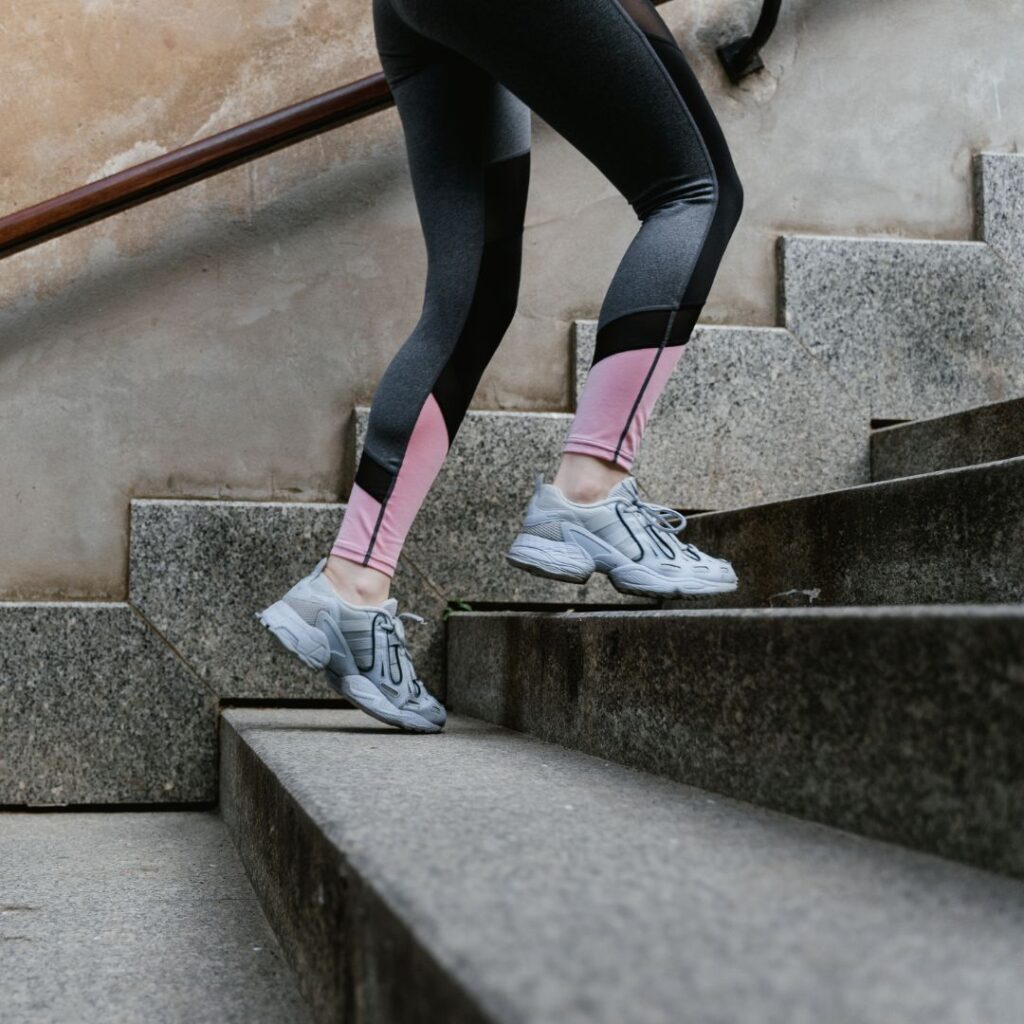 AOI-How to Manage Pain After an Orthopedic Trauma 5 Climbing stairs